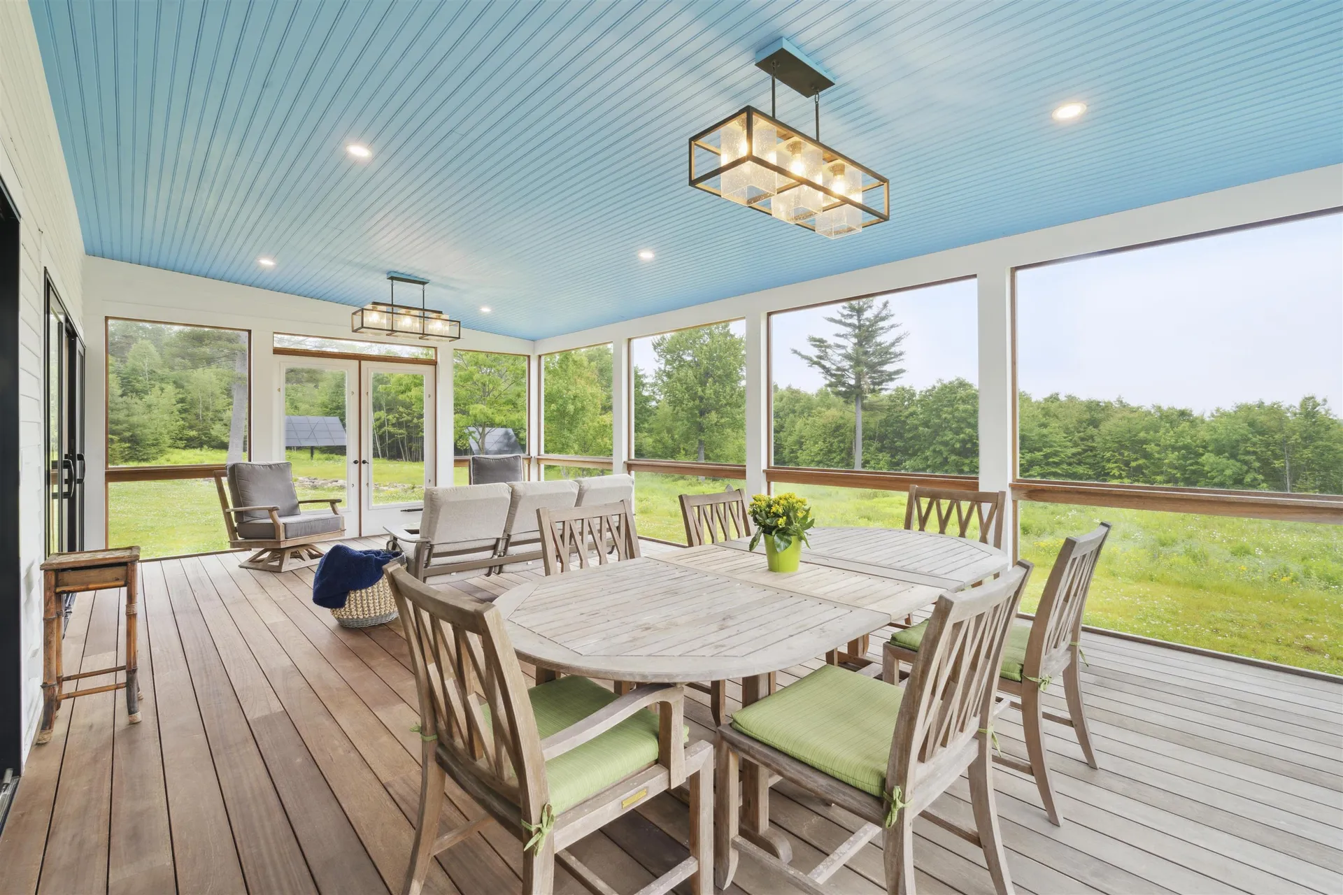 88 Stonehouse Road New London NH 03257