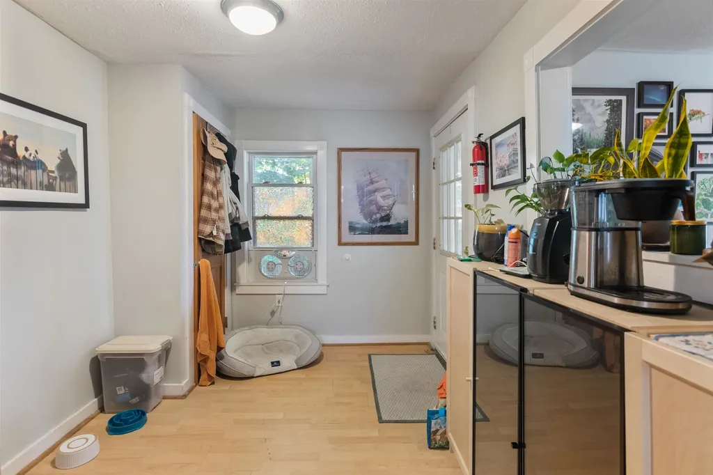 40-40 1/2 Convent Square Burlington VT 05401