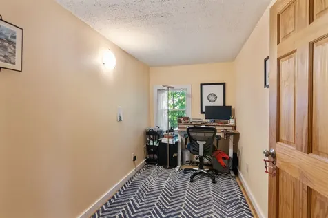 40-40 1/2 Convent Square Burlington VT 05401