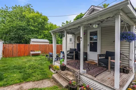 40-40 1/2 Convent Square Burlington VT 05401