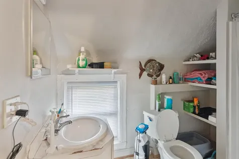 317 North Winooski Avenue Burlington VT 05401