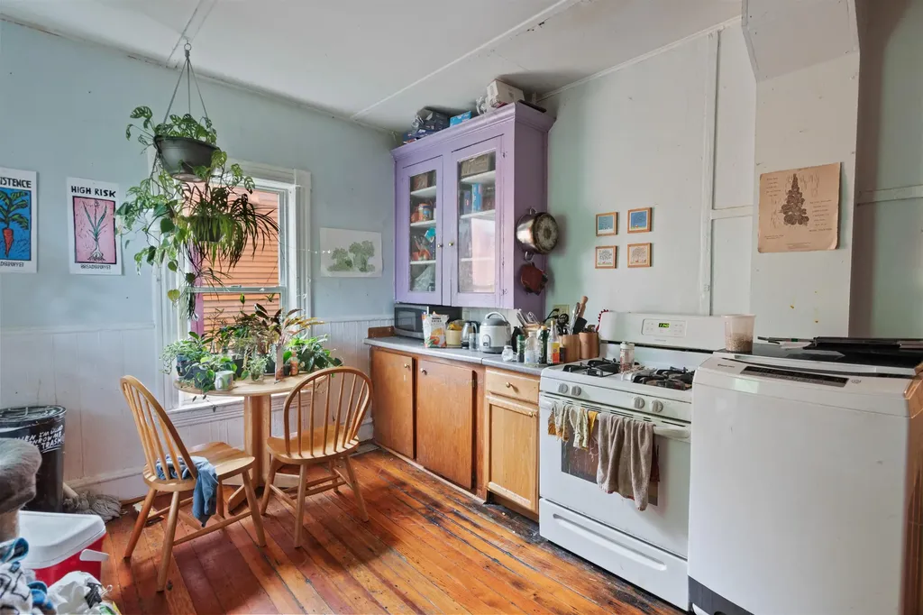 305-307 North Winooski Avenue Burlington VT 05401