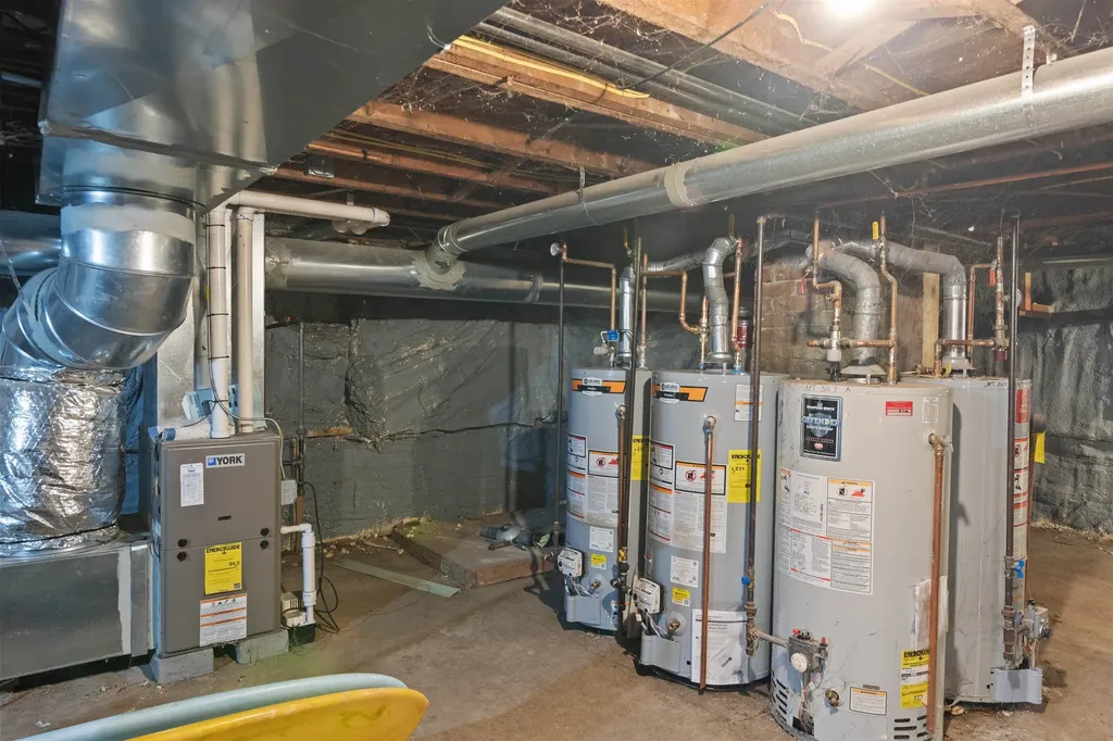 305-307 North Winooski Avenue Burlington VT 05401