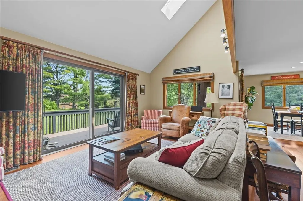 61 Garden Road Stowe VT 05672