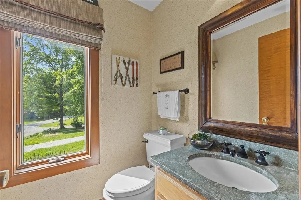 61 Garden Road Stowe VT 05672