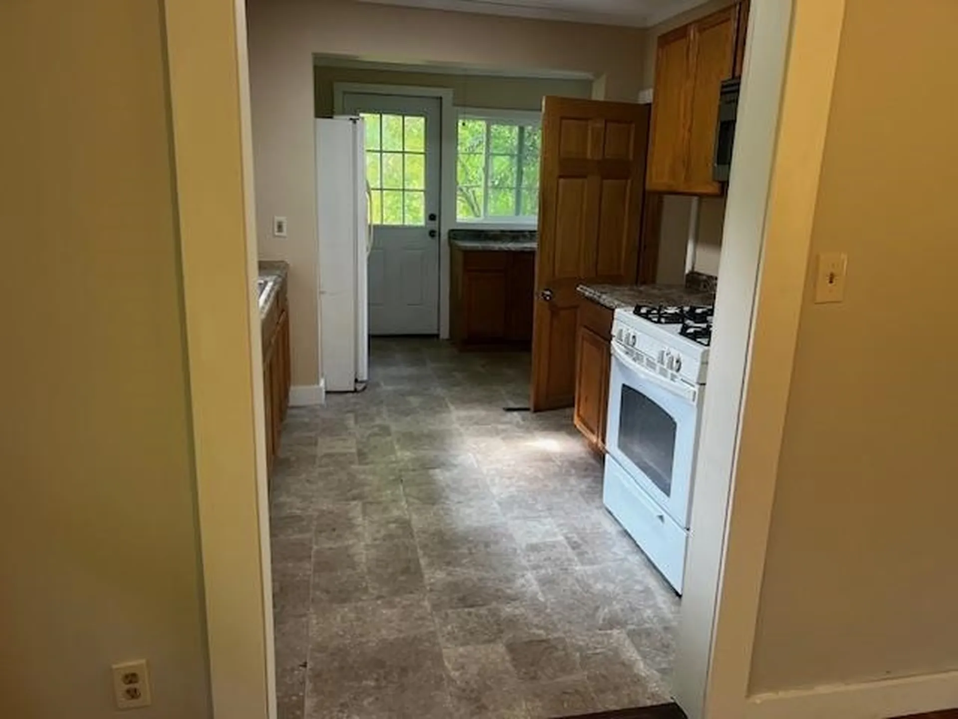 498 Clyde Street Newport City VT 05855