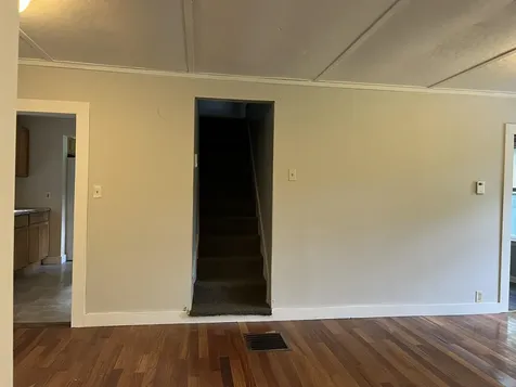 498 Clyde Street Newport City VT 05855