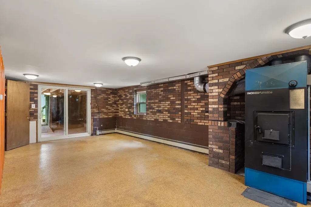 8 Bigs Lane Seabrook NH 03874