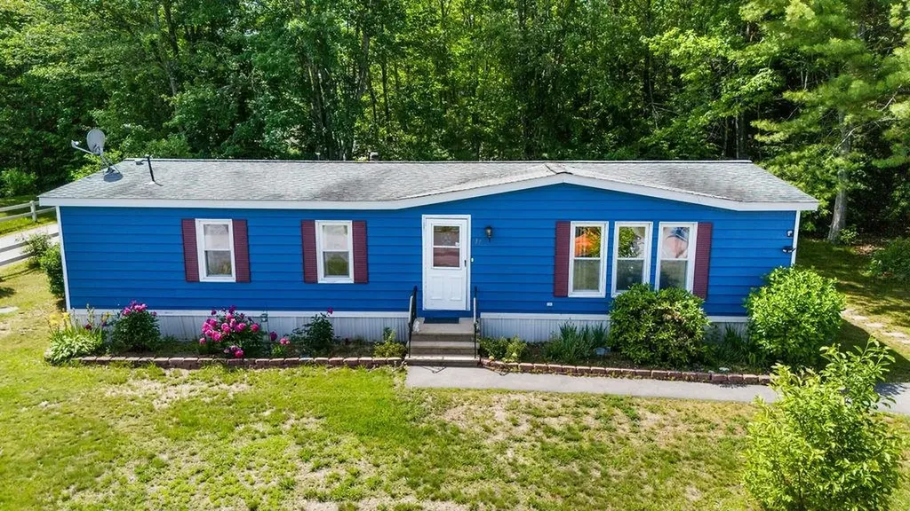 32 Monadnock Drive Rochester NH 03867