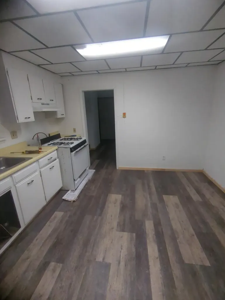 253 Main Street Poultney VT 05764