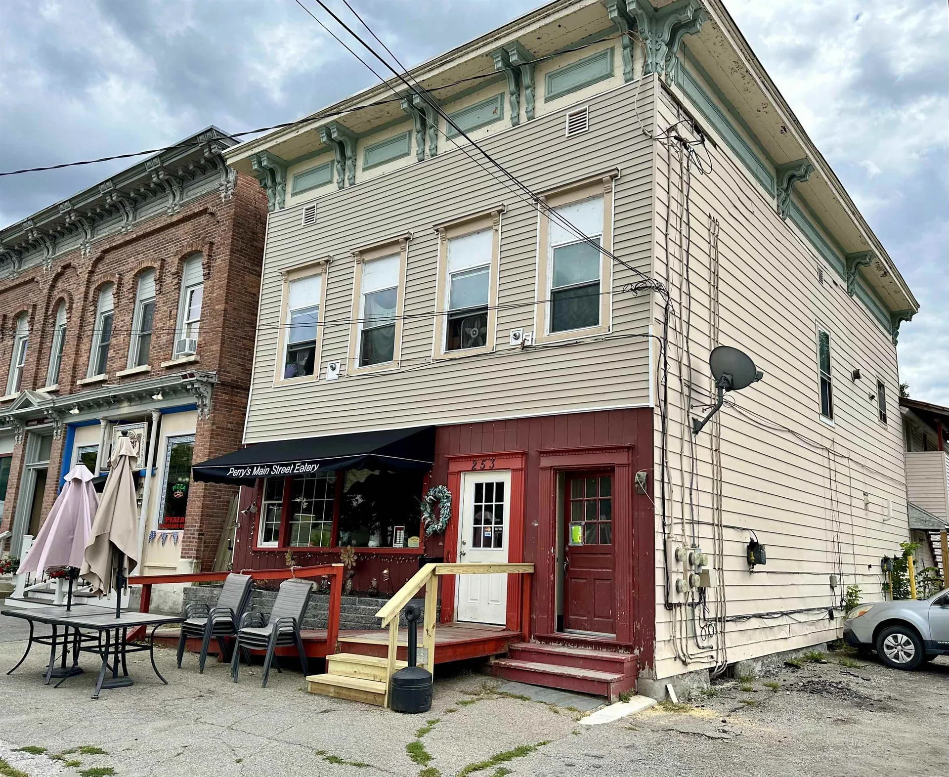 253 Main Street Poultney VT 05764