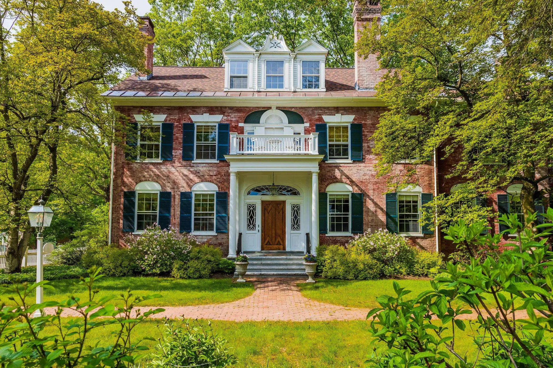 39 Elm Street Woodstock VT 05091