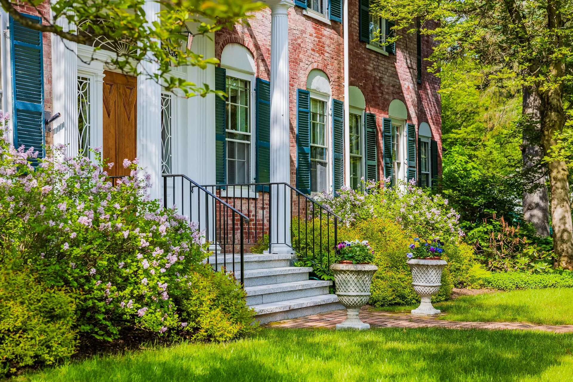 39 Elm Street Woodstock VT 05091