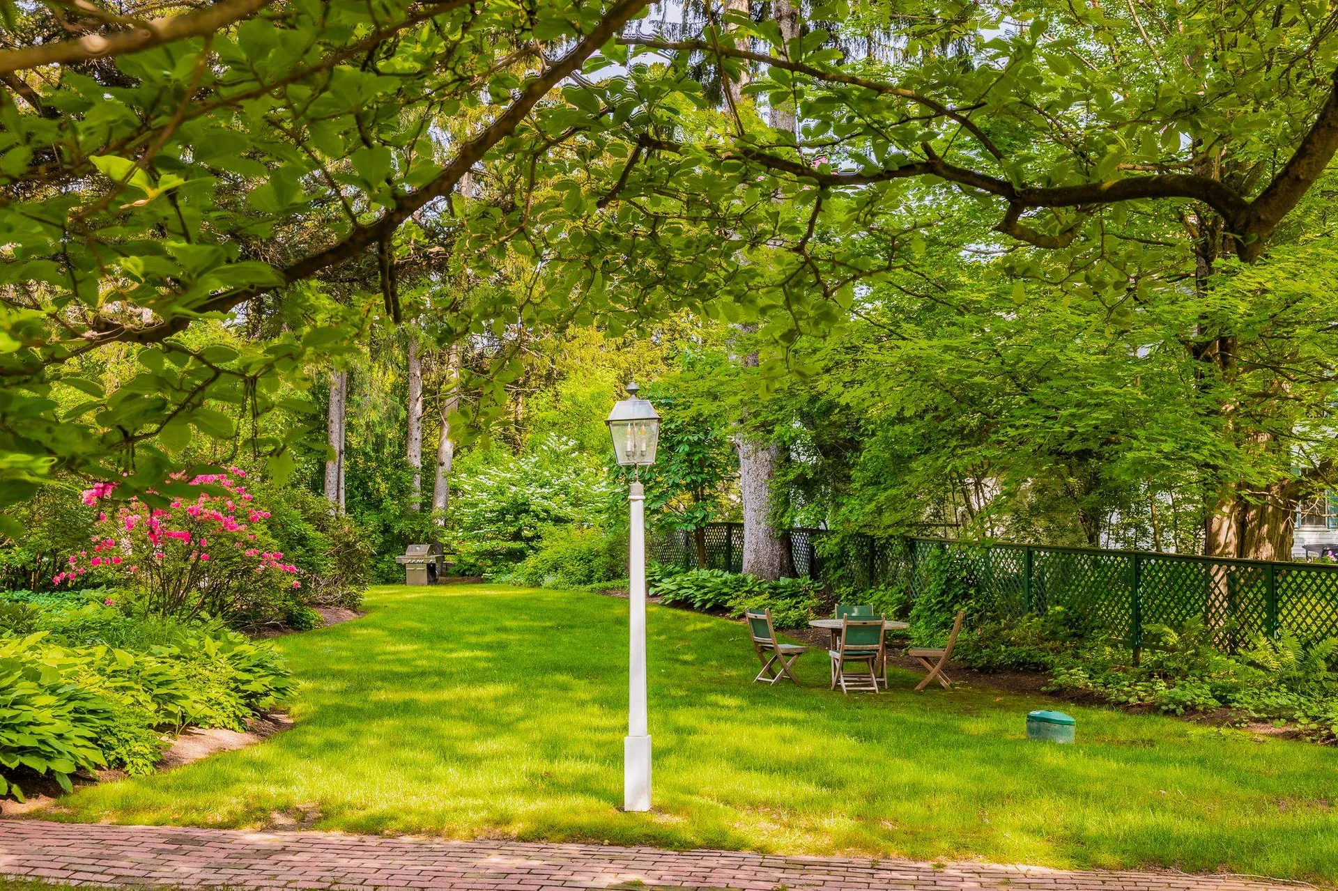 39 Elm Street Woodstock VT 05091