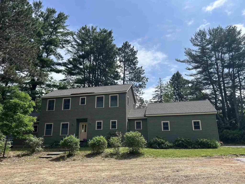 11 Morrison Avenue Meredith NH 03253