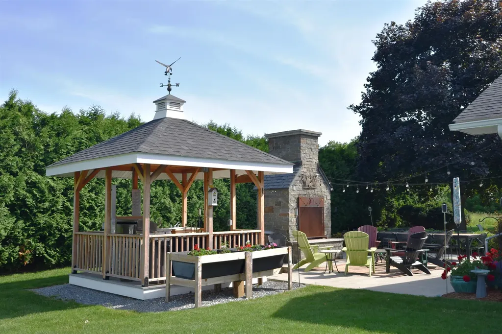 8 Green Meadow Acres Vergennes VT 05491