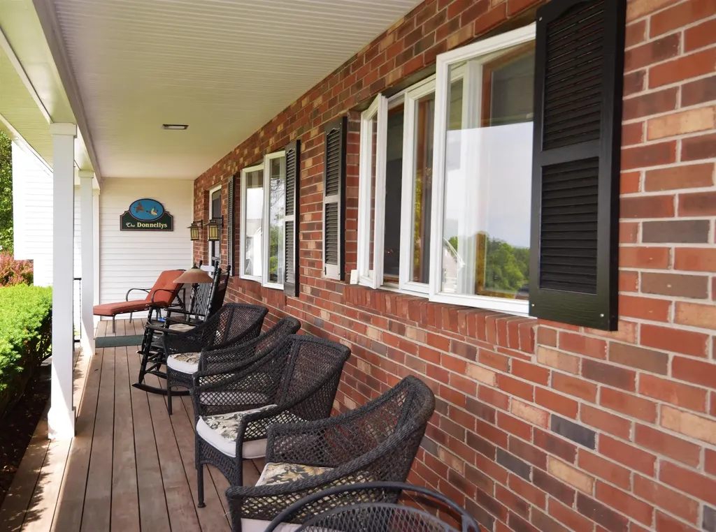 8 Green Meadow Acres Vergennes VT 05491