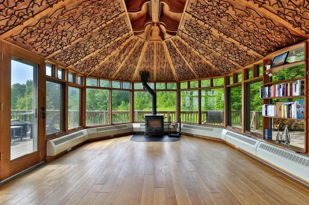 465 Pennell Road Chester VT 05143