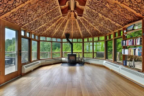 465 Pennell Road Chester VT 05143