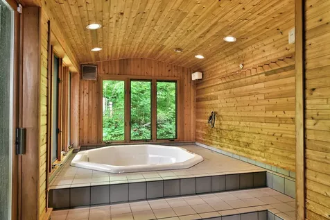 465 Pennell Road Chester VT 05143