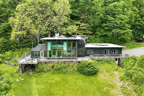 465 Pennell Road Chester VT 05143