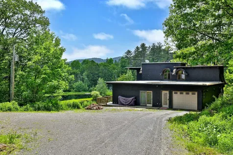 465 Pennell Road Chester VT 05143