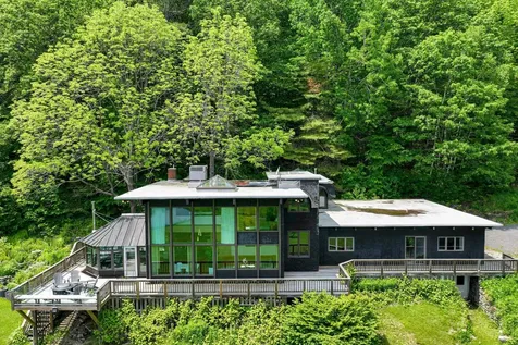 465 Pennell Road Chester VT 05143