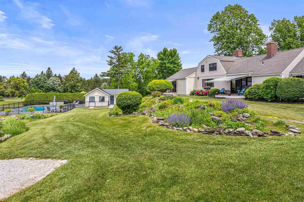 1549 Hinesburg Road South Burlington VT 05403