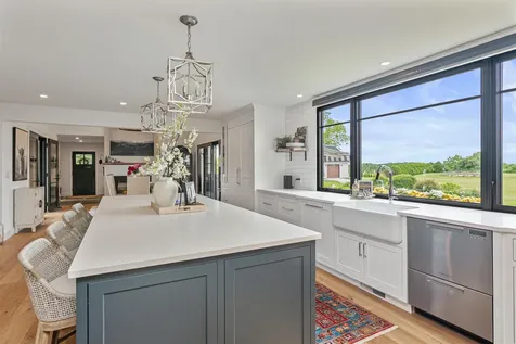 1549 Hinesburg Road South Burlington VT 05403