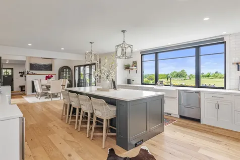 1549 Hinesburg Road South Burlington VT 05403