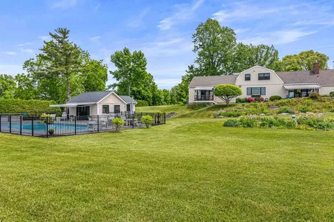 1549 Hinesburg Road South Burlington VT 05403