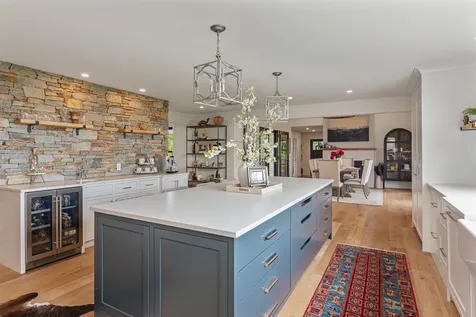 1549 Hinesburg Road South Burlington VT 05403