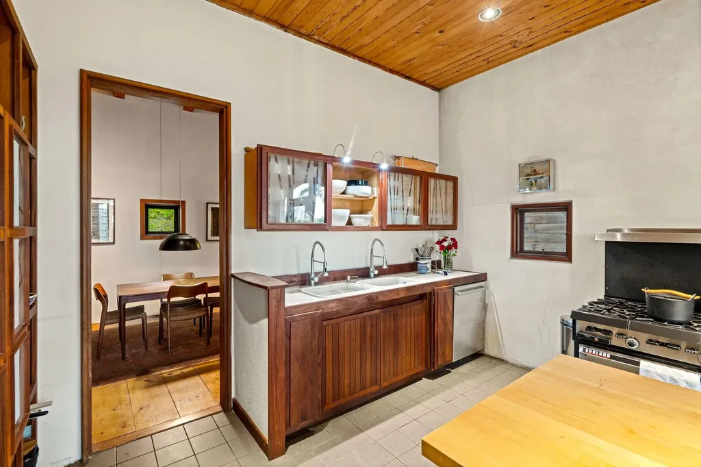 435 & 437 Avery Hill Road Alton NH 03809