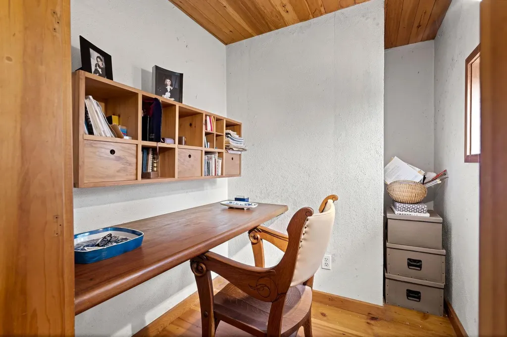 435 & 437 Avery Hill Road Alton NH 03809