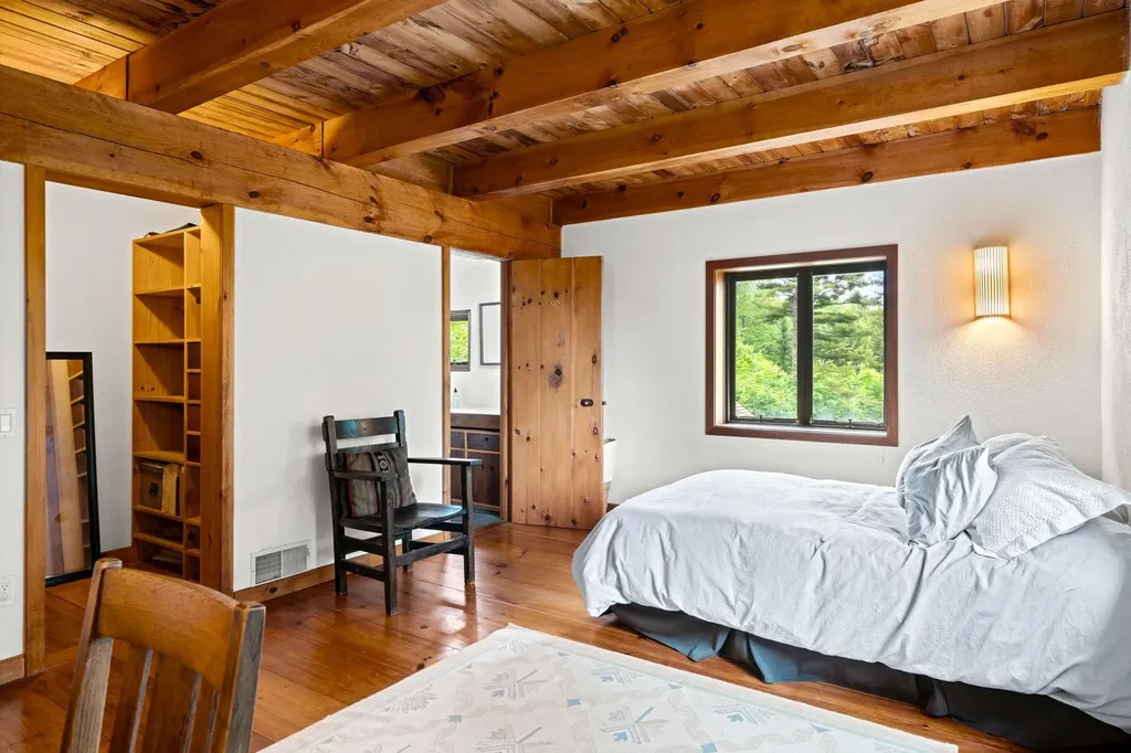 435 & 437 Avery Hill Road Alton NH 03809