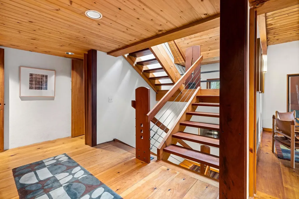 435 & 437 Avery Hill Road Alton NH 03809