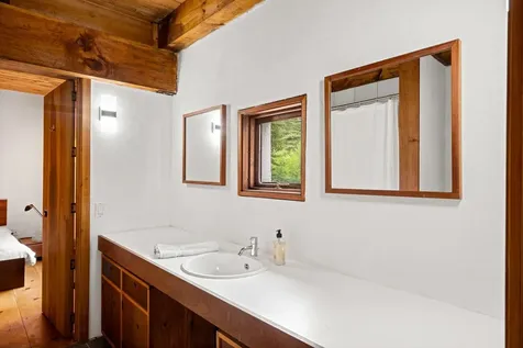 435 & 437 Avery Hill Road Alton NH 03809