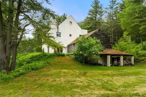 435 & 437 Avery Hill Road Alton NH 03809