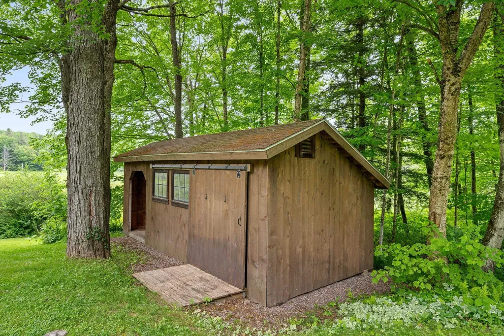385 Cilley Hill Road Underhill VT 05489