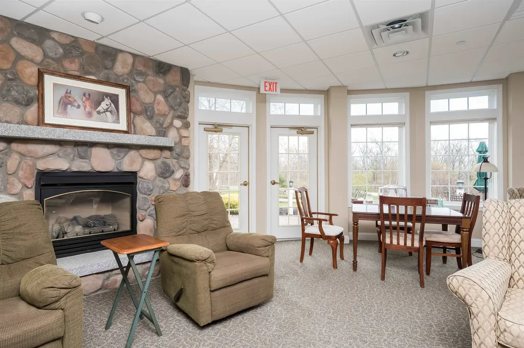 118 Secretariat Way Rochester NH 03867