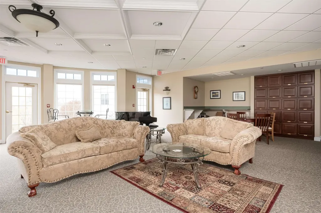 118 Secretariat Way Rochester NH 03867