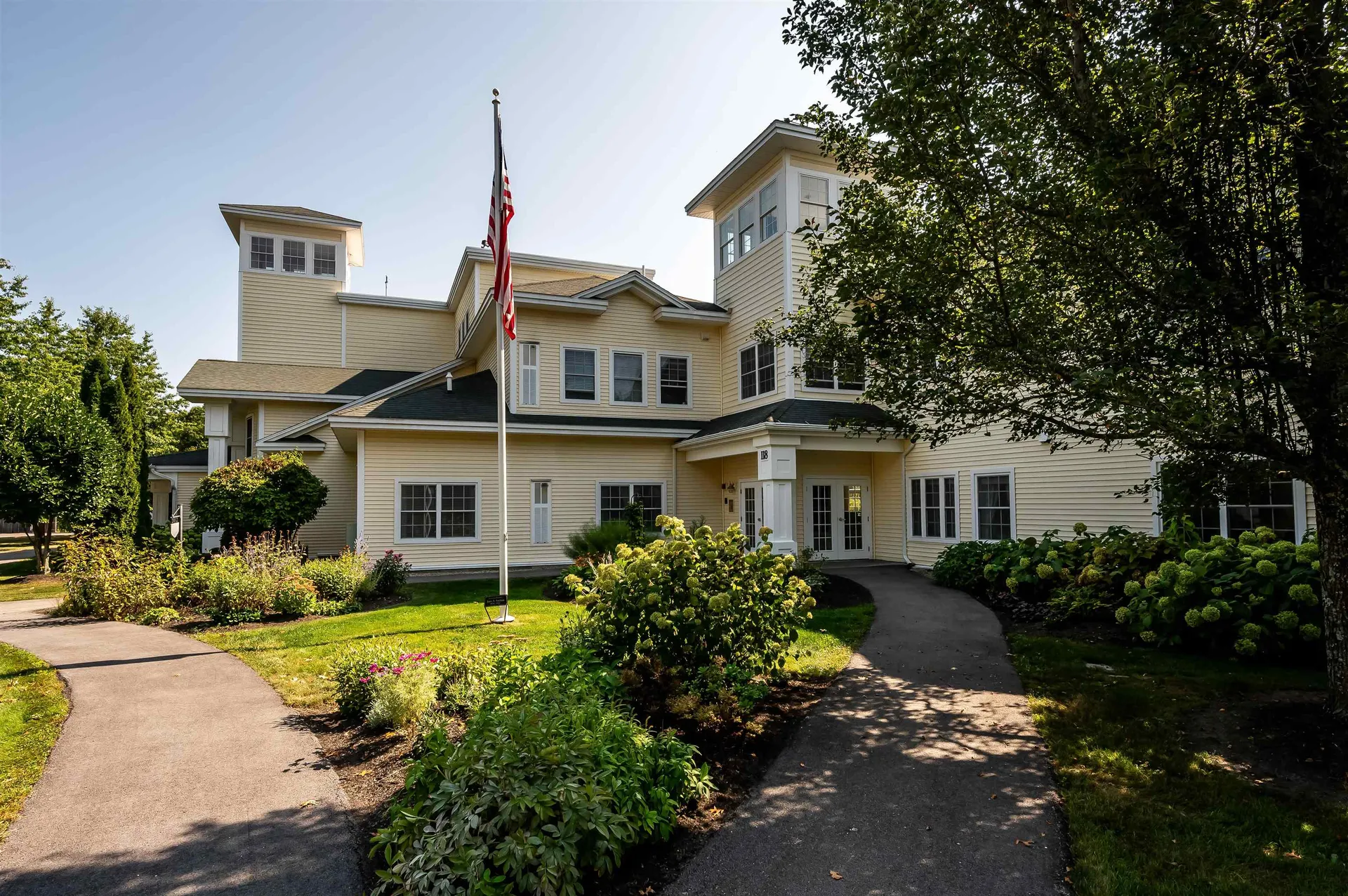 118 Secretariat Way Rochester NH 03867