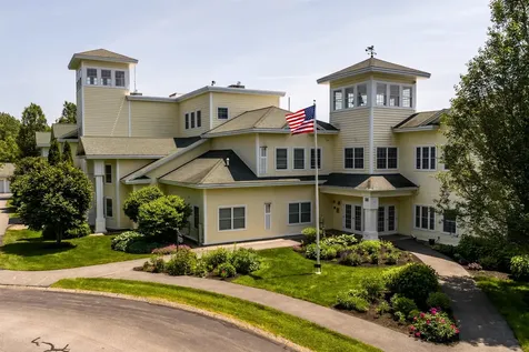 118 Secretariat Way Rochester NH 03867