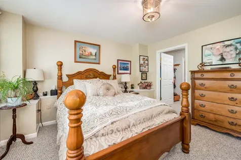 118 Secretariat Way Rochester NH 03867