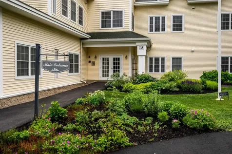 118 Secretariat Way Rochester NH 03867