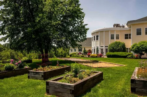 118 Secretariat Way Rochester NH 03867