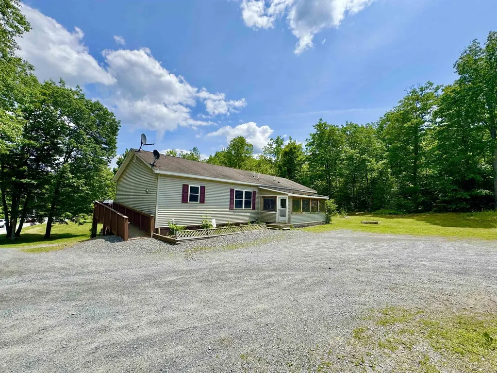 1905 Fairground Road Bradford VT 05033