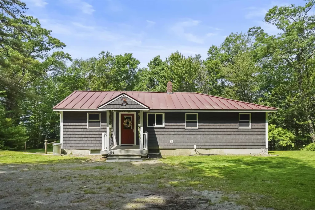 225 Breakneck Hill Road Charlestown NH 03603