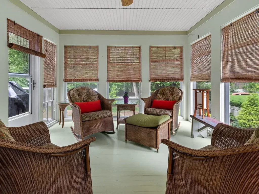 63 Robin Road Colchester VT 05446