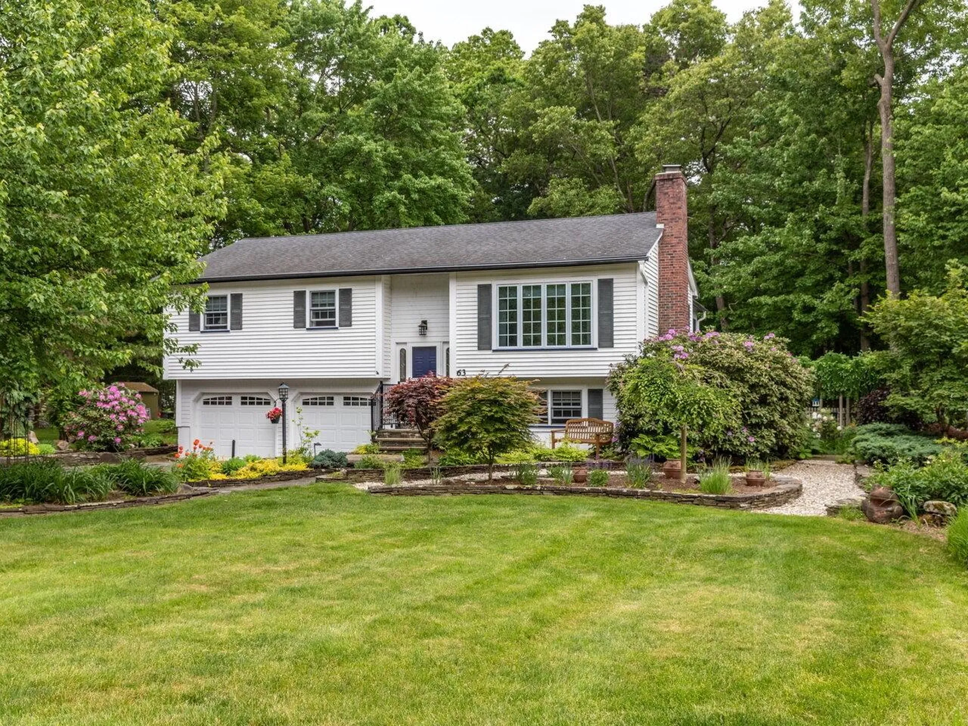 63 Robin Road Colchester VT 05446